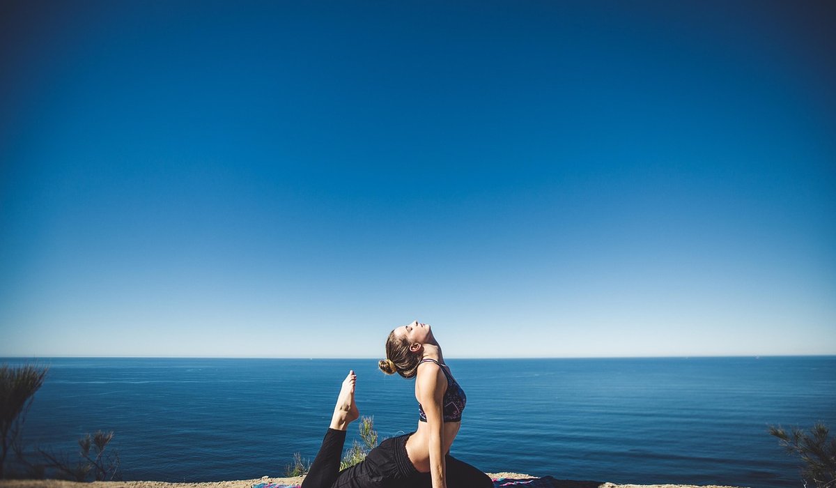 Practising Yoga in a Small Flat